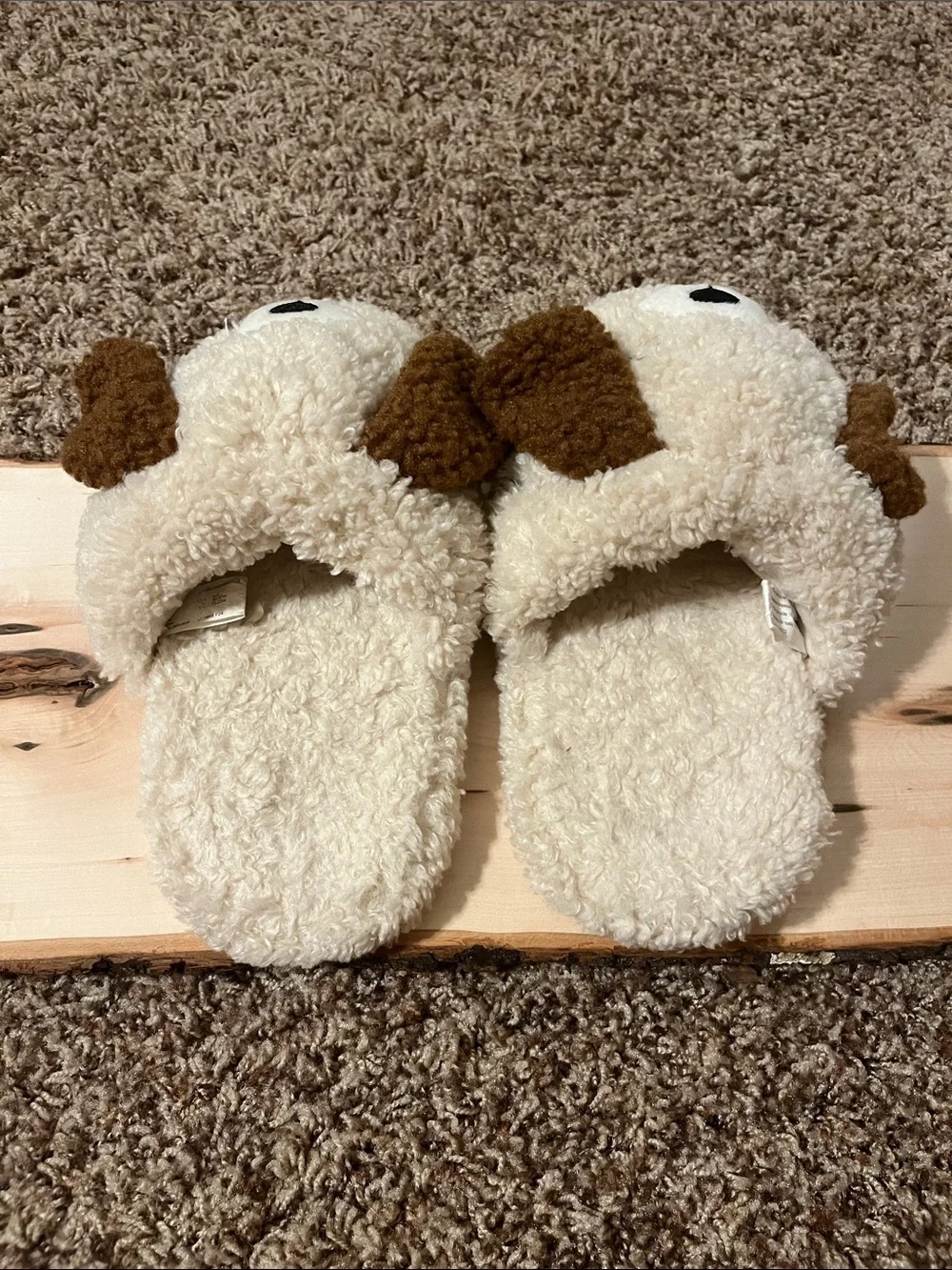 wonder nation Girls Plush Cream & Brown Dog Slippers
